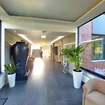 Residenz Premium Lounge * Везендорф