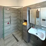 Residenz Premium Lounge * Wesendorf