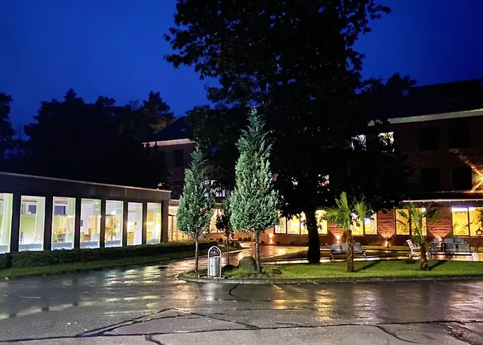 Residenz Premium Lounge * Везендорф